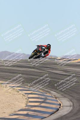 media/Dec-07-2025-CVMA (Sun) [[3e7d2de5dc]]/Race 6-The Shootout/